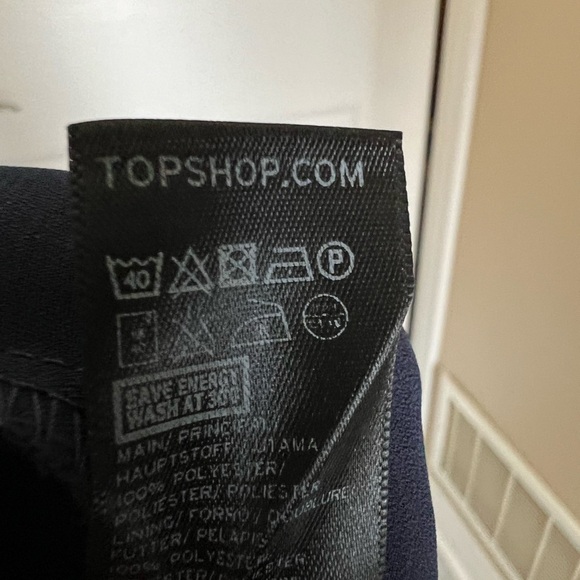 Topshop Boutique Navy Blue Cropped Dress Pants with front slits Size 8 - Picture 8 of 9